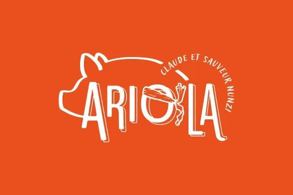 Le logo Ariola, « Claude et Sauveur Nunzi », avec une truie dessinée, sur fond orange.