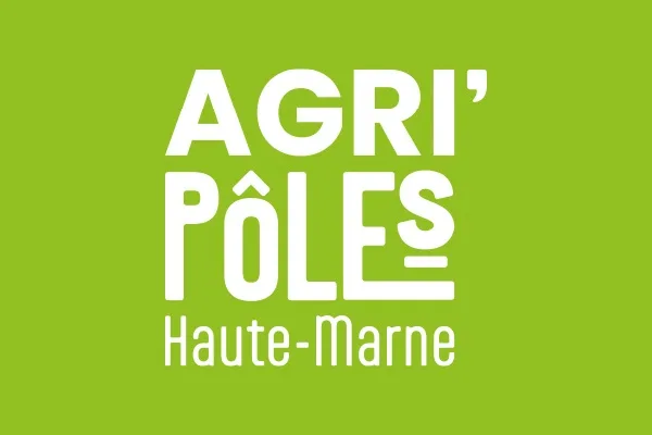 Le logo Agri’Pôles Haute-Marne en blanc sur fond vert.